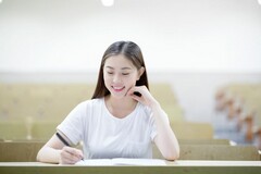 分管总务副校长述职报告